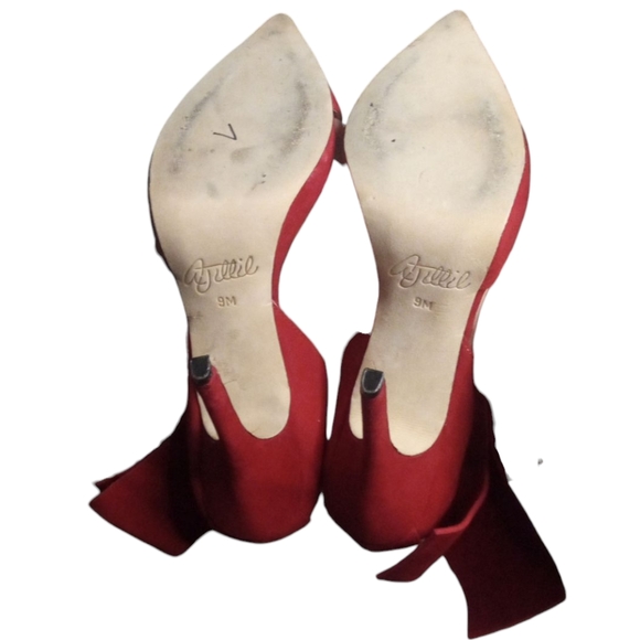 Vibrant Red Satin Bow Heels - Picture 7 of 9